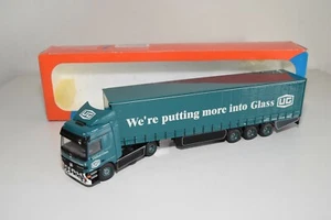 A5 29 1:50 TEKNO MERCEDES-BENZ ACTROS UNITED GLASS TRUCK WITH TRAILER MIB - Picture 1 of 7