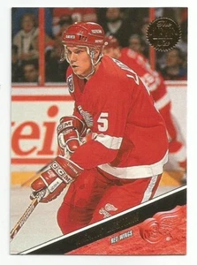 NICKLAS LIDSTROM 1993-94 LEAF CARD NEAR MINT CONDITION - Picture 1 of 2