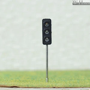 2 x HO / OO Traffic Light Signal LED Model Train crossing walk Street sign #7 - Picture 1 of 4