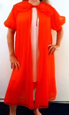 VANITY FAIR VINTAGE RED DOUBLE LAYER CHIFFON PEIGNOIR ROBE PUFF SLEEVES S M EVC - Image 1 of 4