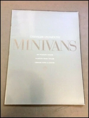 1994 Chrysler Town & Country Plymouth Voyager and Van Sales Brochure Catalog Foto 1 de 4