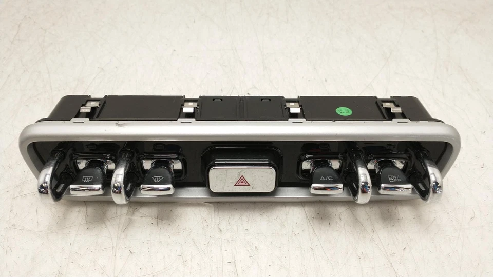 GWM ORA FUNKY CAT HEATER AC CLIMATE CONTROLS  23-25 - Image 1 of 4