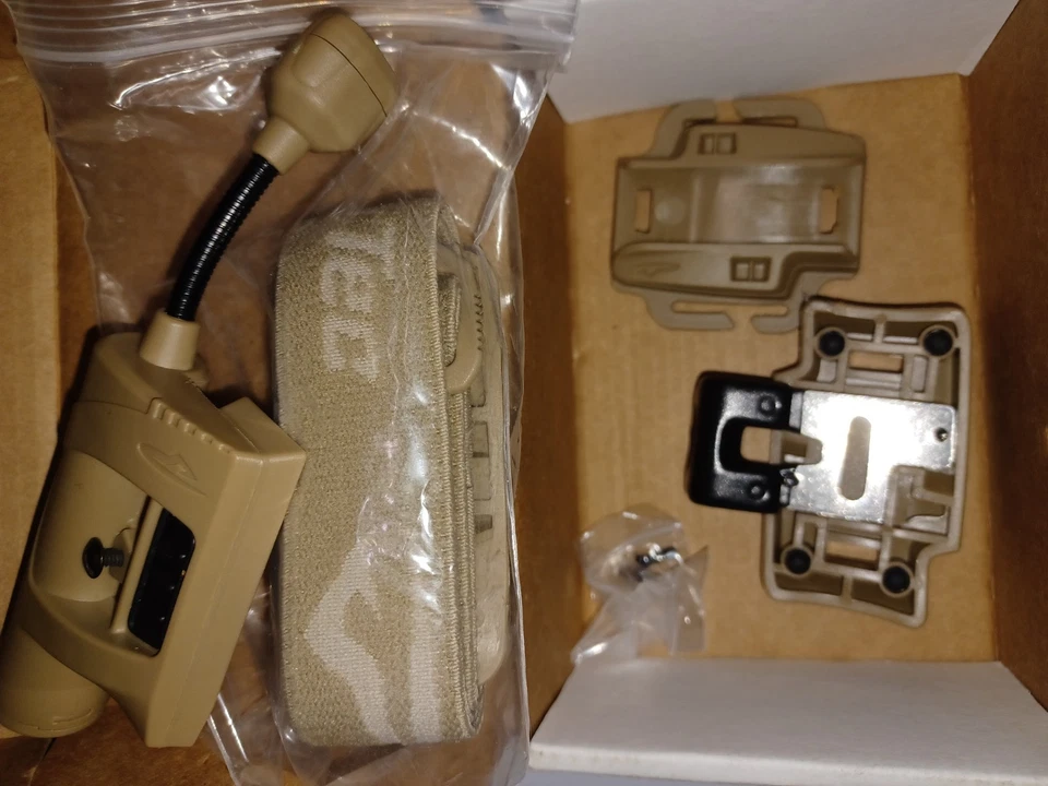 PRINCETON TEK CARGA COLOR TOSTADO LUCES LED ROJO VERDE BLANCO INFRARROJO Foto 1 de 4