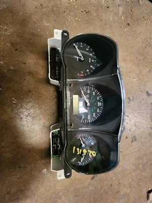 1998 1999 JAGUAR XJ8 VANDEN PLAS CLUSTER SPEEDOMETER  LNC4300AJ/302 - Image 1 of 4