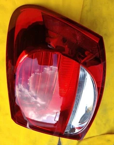 SUPER LEXUS GS300 GS350 outer TAIL LIGHT ASSEMBLY RH  passenger side  2006-2011  - Picture 1 of 5