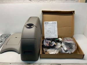 Grand Caravan Town and Country Voyager 01 02 03 Console Entertain System Kit VCR - Picture 1 of 7