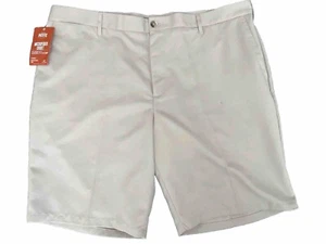 Dockers Shorts Mens 42 Flat Front Microfiber Shorts Ivory NWT New - Picture 1 of 22