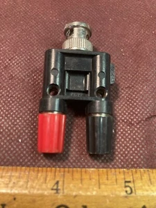 1 x BNC Bayonet Female plug to Two dual Banana binding female jack connector - Picture 1 of 3