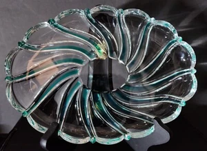Mikasa 1980's Crystal Green Peppermint Twist Serving Tray 9" x 6.5" Vintage-WOW! - Picture 1 of 2