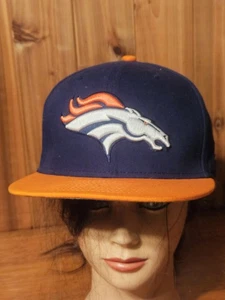 Denver Broncos Mütze Kappe Druckknopflasche blau orange NFL Football Logo New Era Herren neu ohne Etikett - Bild 1 von 7