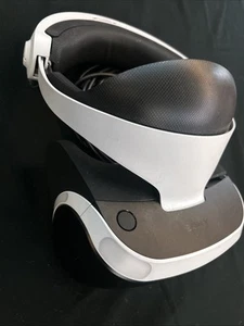Sony Playstation 4 PS4 Virtual Reality VR Headset White CUH-ZVR2 - Picture 1 of 8