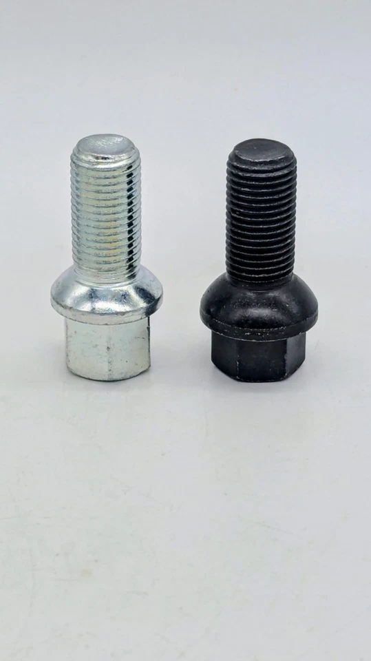 20 Radschrauben M12x1,5x30mm Kugelbund R12 SW17 Silber + Schwarz  Mercedes - Bild 1 von 2