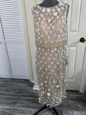 Mac Duggal Women’s Size 14 Cream Lace Dress With Flowes And Sequins - Image 1 of 4