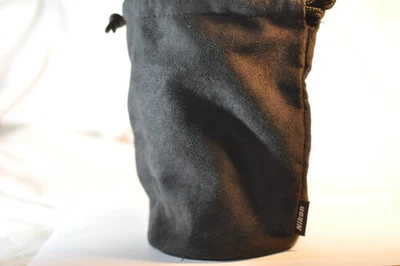 尼康 CL-1120 CL 0918 保护壳 适用于 7 英寸高 适用于 AF-S 16-35 毫米 f/4 VR DX 17-55毫米镜头 — 第 1/4 张图片