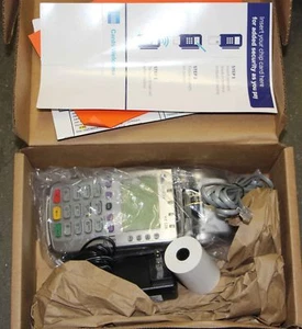 VeriFone VX 520 DC Credit Card Terminal - Picture 1 of 1