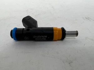 2011-2019 Fuel Injector Mopar 05037479AD Genuine OEM - Foto 1 di 2