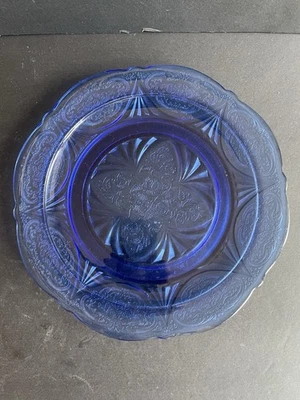 Hazel Atlas Cobalt Blue 10" Dinner Plate Royal Lace Depression Glass 1934 - 1941 - Image 1 of 3