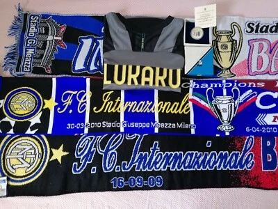 Medaglia Celebrativa Inter Campione  D'Italia1988/1989 + 3 Sciarpe È 1 Maglietta - Immagine 1 di 4