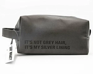 2TC Collection - Reise-Toilettenbeutel "It's Not Gray Hair, It's my Silver Lining"... - Bild 1 von 4