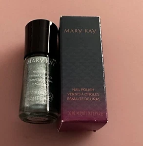 Mary Kay Limited Edition Nail Polish - Emerald - New in box! - Picture 1 of 1