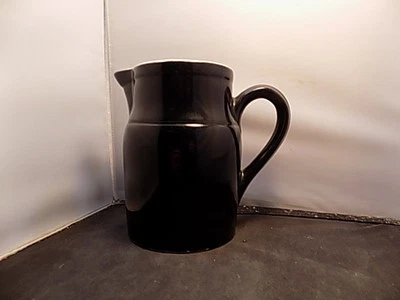   jarra de cerámica   Foto 1 de 4