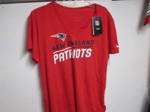 CAMISETA NIKE NEW ENGLAND PATRIOTS MUJER CLÁSICA CUELLO EN V (X-GRANDE) NUEVA CON ETIQUETAS ROJA - Imagen 1 de 4