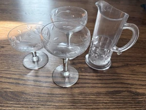 Vintage Mid Century Sektgläser und Mini Krug geätzt floral - Bild 1 von 6