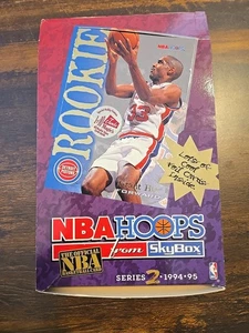Lot Of 2 1994-95 Skybox NBA Hoops Basketball Series 2 sets 301-450 & Box - Picture 1 of 9
