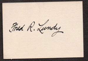 Autógrafo del dibujante estadounidense Fred Lundy en un pedazo de cartulina - Imagen 1 de 1