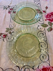 Anchor, Hocking Set Of Circle And Optic Vaseline Glass Plates  - Picture 1 of 3
