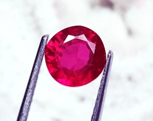 A Natural Red Ruby Loose Gemstone 1.90 Ct GGL Certified With Free Gift - Picture 1 of 8