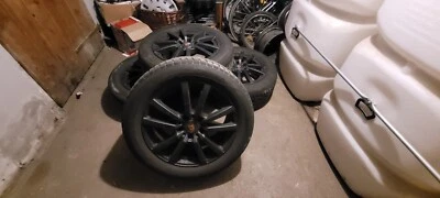 Porsche Cayenne 19 Zoll Leichtmetallfelgen mit Winterbereifung 265/50R19 110R XL - Bild 1 von 4