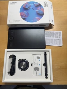 Wacom Intuos Pro Graphics Drawing Tablet Open Box - Photo 1/1