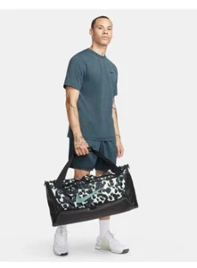 Nike Brasilia 9.5 Medium Duffel Bag - Picture 1 of 9