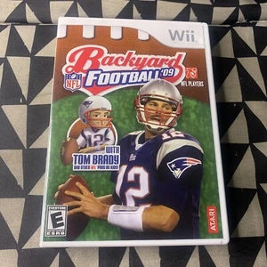 Backyard Football '09 (Nintendo Wii, 2008) Complete With Manual Tom Brady NFL - Picture 1 of 7