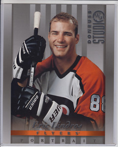 97/98 Donruss Studio Philadelphia Flyers Eric Lindros 8 x 10 Portrait #3