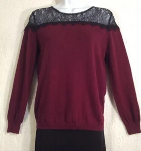 Damenpullover aus Baumwollmischung mit schwarzer Spitze, Größe PM - Bild 1 von 12