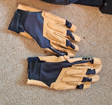 cycling gloves large without tags but never used (did not fit) brown and black