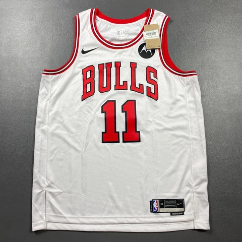 100% Authentic Demar DeRozan Nike Bulls Association Swingman Jersey Size 52 XL Cover
