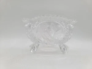 Plato vintage Hofbauer con patas de cristal con pájaro grabado 7,5" x 4" - Imagen 1 de 5