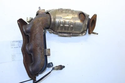 Colector sistema de escape trasero derecho Lexus RX350 2007-2009 3,5 L AWD 17140-31200 Foto 1 de 4