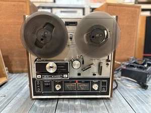 Akai X201D Tonbandgerät - Bild 1 von 10
