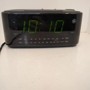 GE AM/FM Radio 7-4852A großer LED Dual-Wake Digital Wecker - getestet/funktioniert - Bild 1 von 16