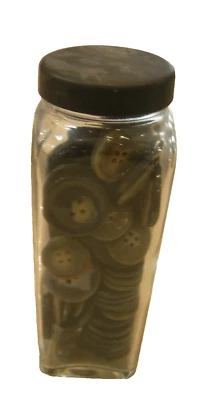 Buttons Bulk Vintage over 100 pieces - Image 1 of 4