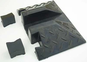 Endstück Terminator für 1 Kanal Kabelbrücke Überfahrschutz Gummi Schlauchbrücke - Bild 1 von 8