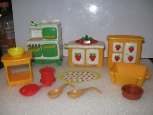 1983 Strawberry Shortcake Berry Happy Home Deluxe Küchenset 14-teilig selten Rarität - Bild 1 von 5