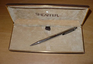 SHEAFFER KUGELSCHREIBER MODELL PLAKETTE 1004 MEDIUM STAHL ETUI VINTAGE - Bild 1 von 1