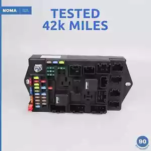 10-11 Jaguar X150 XK XKR XKR-S Front Relay Fuse Box 8W8314B476AD OEM 42k - Picture 1 of 10