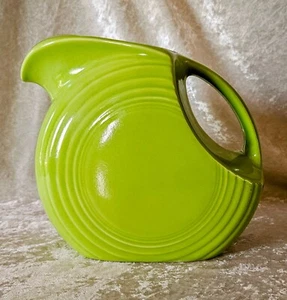 Fiesta Chartreuse großer 9,5" Scheibenkrug (1997-1999) - Bild 1 von 5