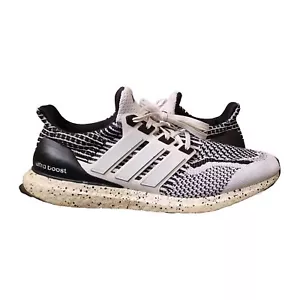 Adidas UltraBoost 5.0 DNA Sneakers Mens 11.5 White Black Low Top Running - Picture 1 of 19